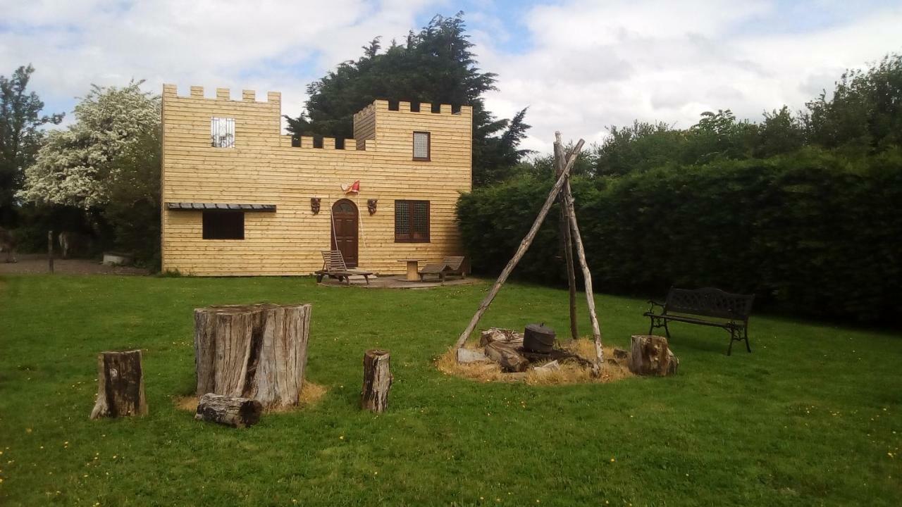 Ecuries Leseigneur - Camping Insolites Bolleville  Exterior photo